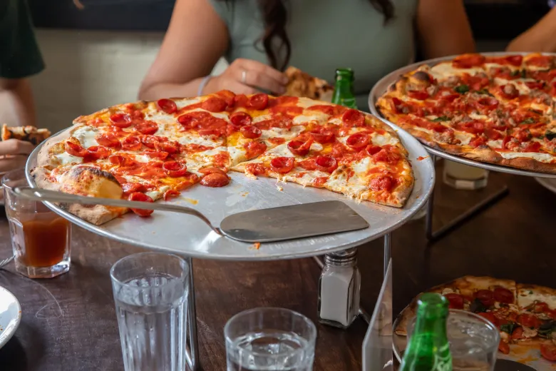 tfl-l-south-florida-pizza-wars-julianas-patsys-boca-west-palm-02. 